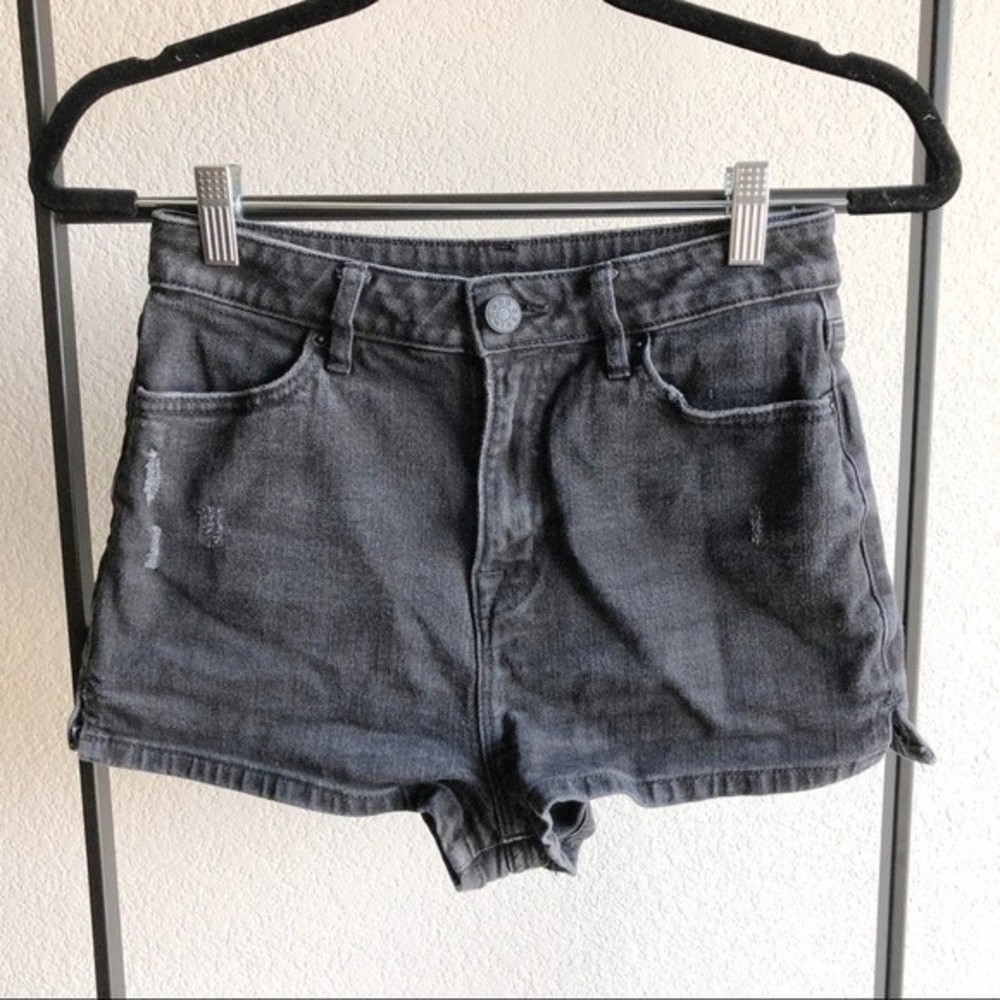 UO BDG Pinup Super High Rise Black Denim Shorts 26